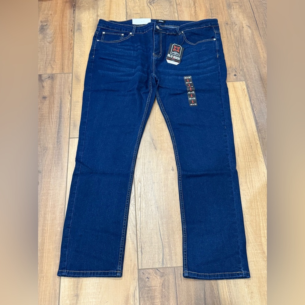 New Men’s Denim Jeans 42 x 32 NWT Blu Rock
